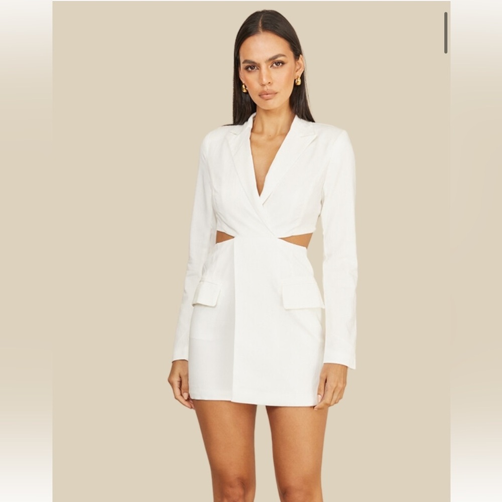 Elegant White Cutout Blazer Dress